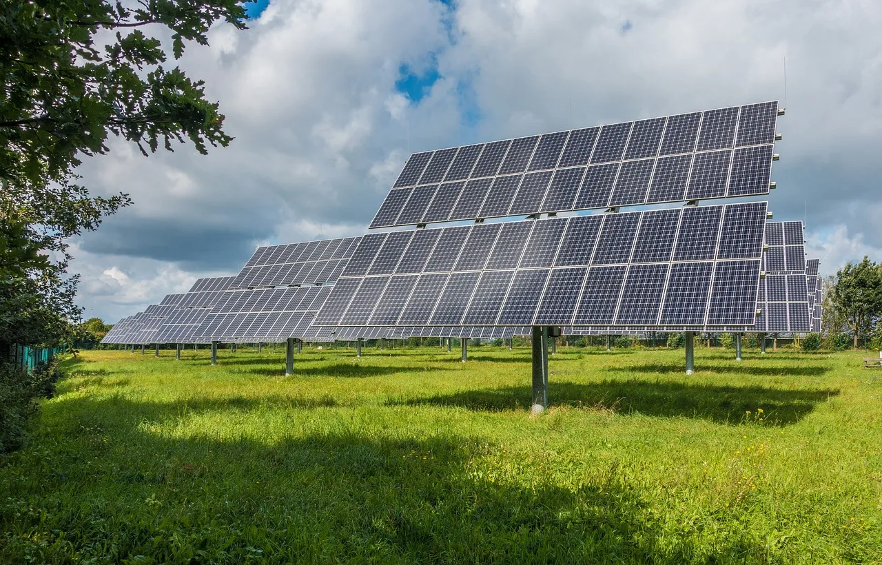 IMPIANTI FTV UGUALI O SUPERIORI 100KW: delibera Arera Installazione Controllore centrale di impianto (CCI)