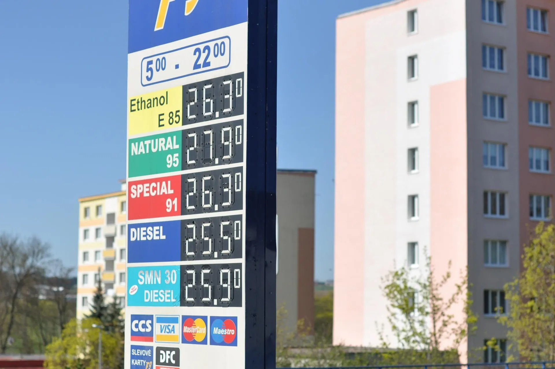 Caro gasolio, Unatras: autotrasporto al collasso. Mancate risposte del Governo costringono a fermare i servizi. 17 aprile Comitato Esecutivo per le decisioni conseguenti